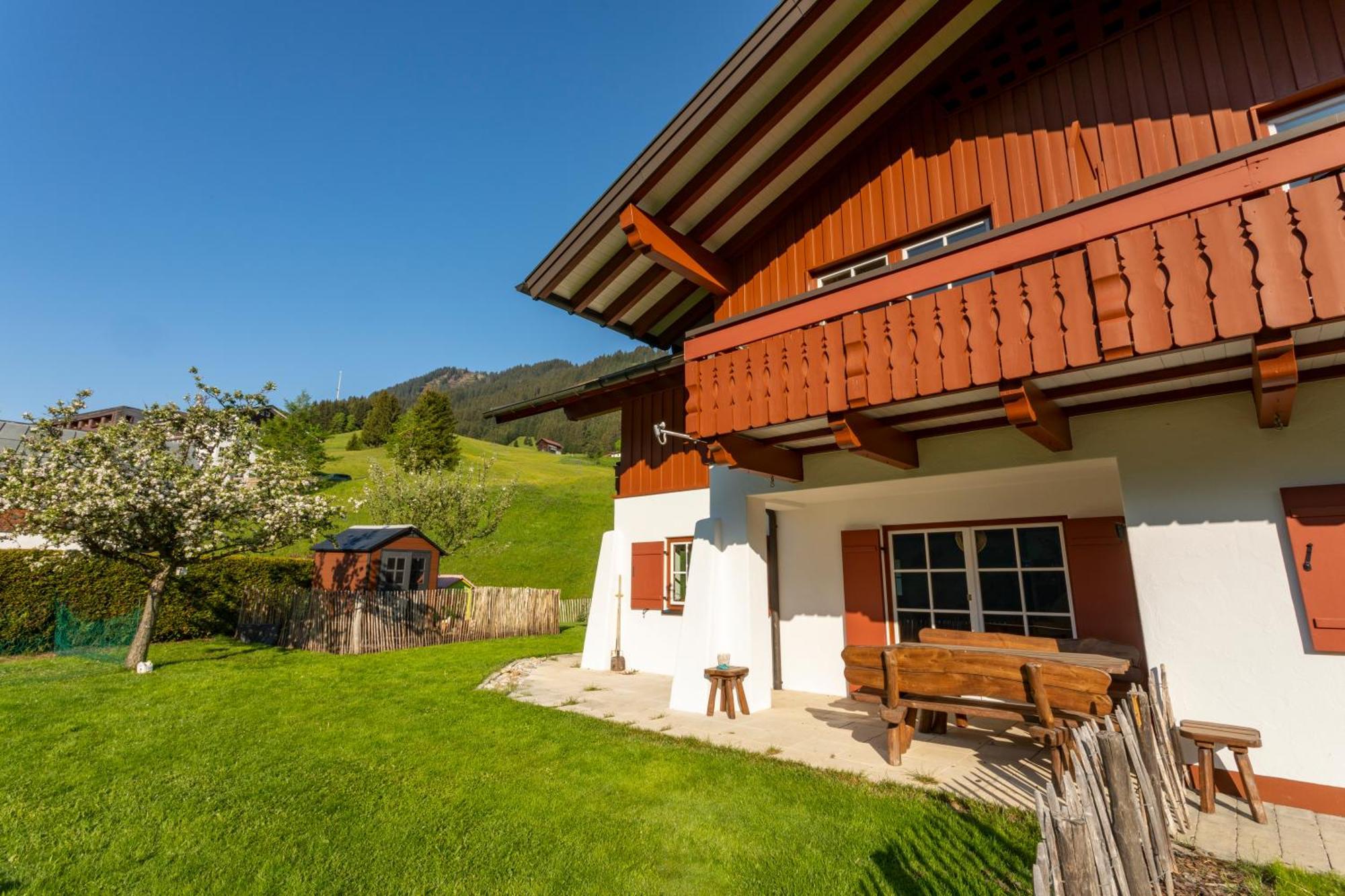 Haus Berg & Tal Apartment Hirschegg  Bagian luar foto