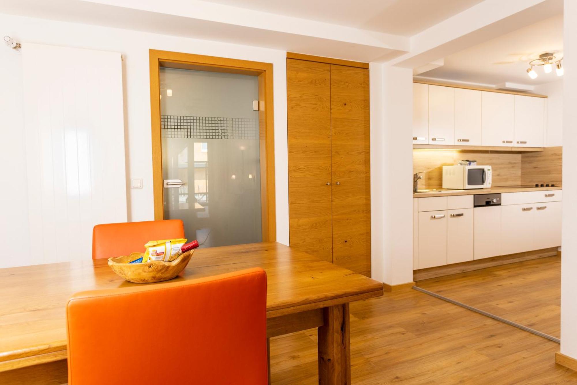 Haus Berg & Tal Apartment Hirschegg  Bagian luar foto